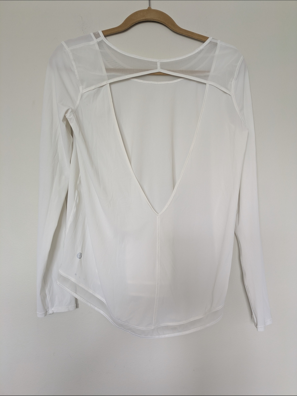 Lululemon Lightweight White Women's Long-Sleeve Top with Open Back
